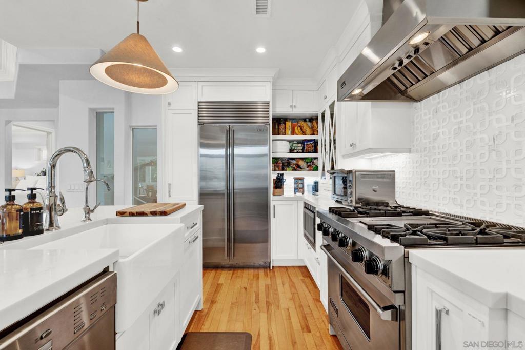 211 27th Street