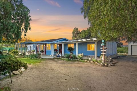 31615 Leon Winchester CA 92596
