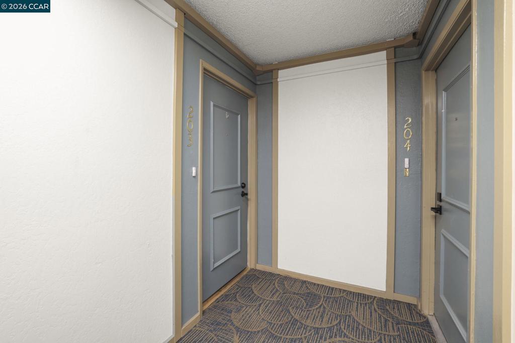 330 N Civic Dr 203