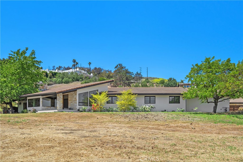 31401 Aguacate Road