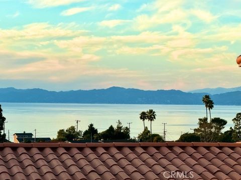 Photo of 28124 Ridgethorne Court, Rancho Palos Verdes, CA 90275 (MLS # PV25271859)