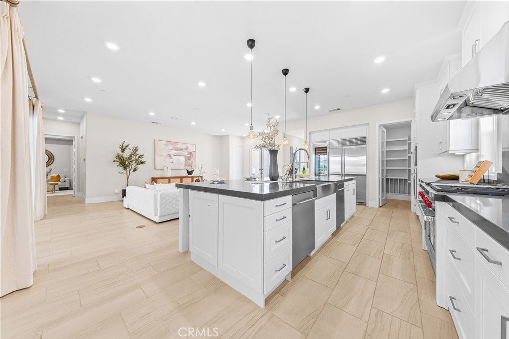 72 Ray, Irvine CA 92618 - Photo 9