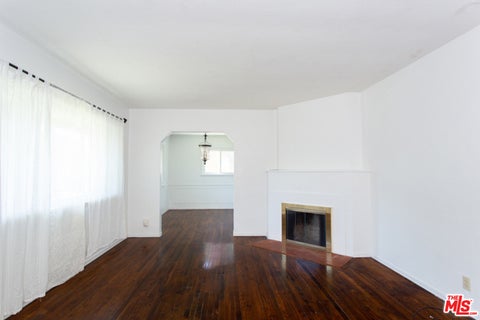 Photo of 6651 W 88th Street, Los Angeles, CA 90045 (MLS # 26930683)