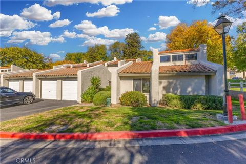 Photo of 29376 Via Frontera, Murrieta, CA 92563 (MLS # SW26102525)