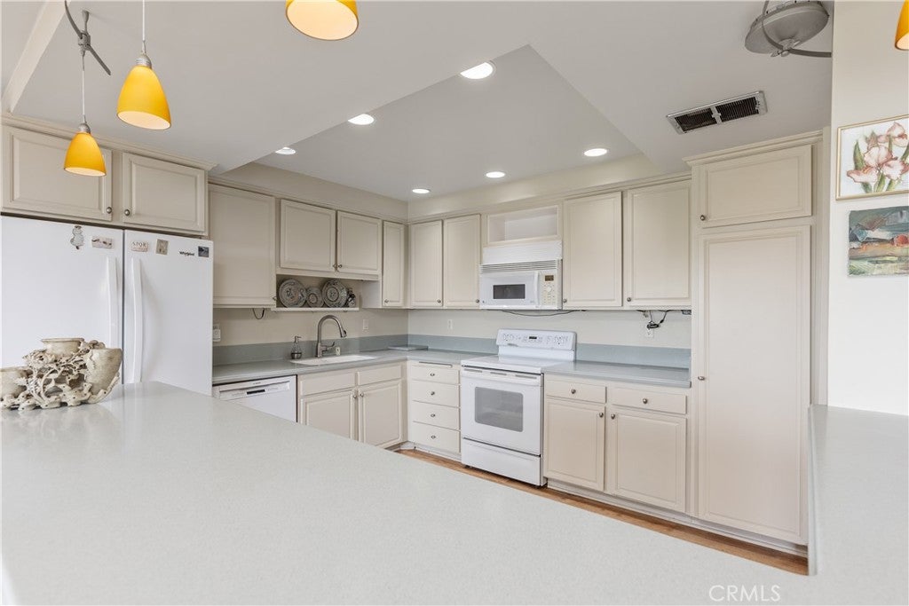 4014 Calle Sonora Oeste 2A, Laguna Woods CA 92637 - Photo 19