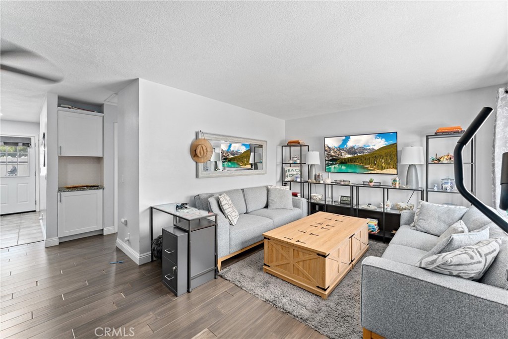 9811 Continental Drive