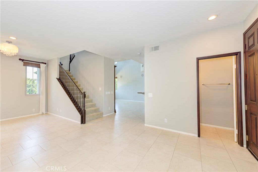17 Danbury