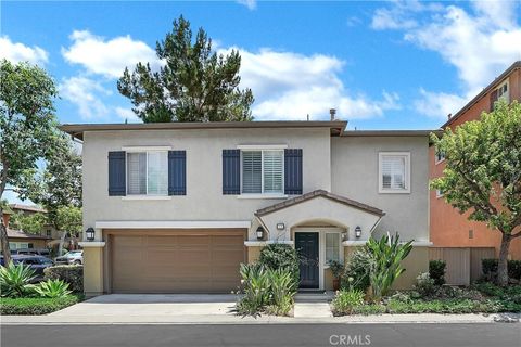 Photo of 14 Datepalm, Irvine, CA 92618 (MLS # OC26109765)