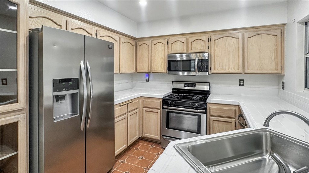 The Groves - Residential Lease