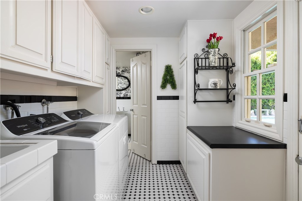 Dover Shores (DSAM) - Residential Lease