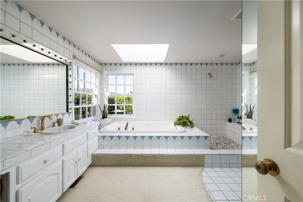 Dover Shores (DSAM) - Residential Lease