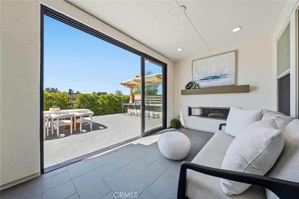 5201 Goldenrod Cir, Huntington Beach CA 92649 - Photo 14