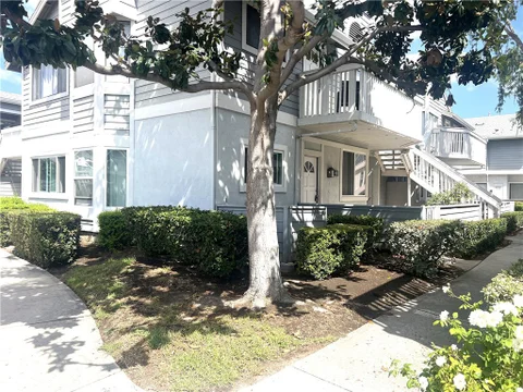 MLS: OC26203802