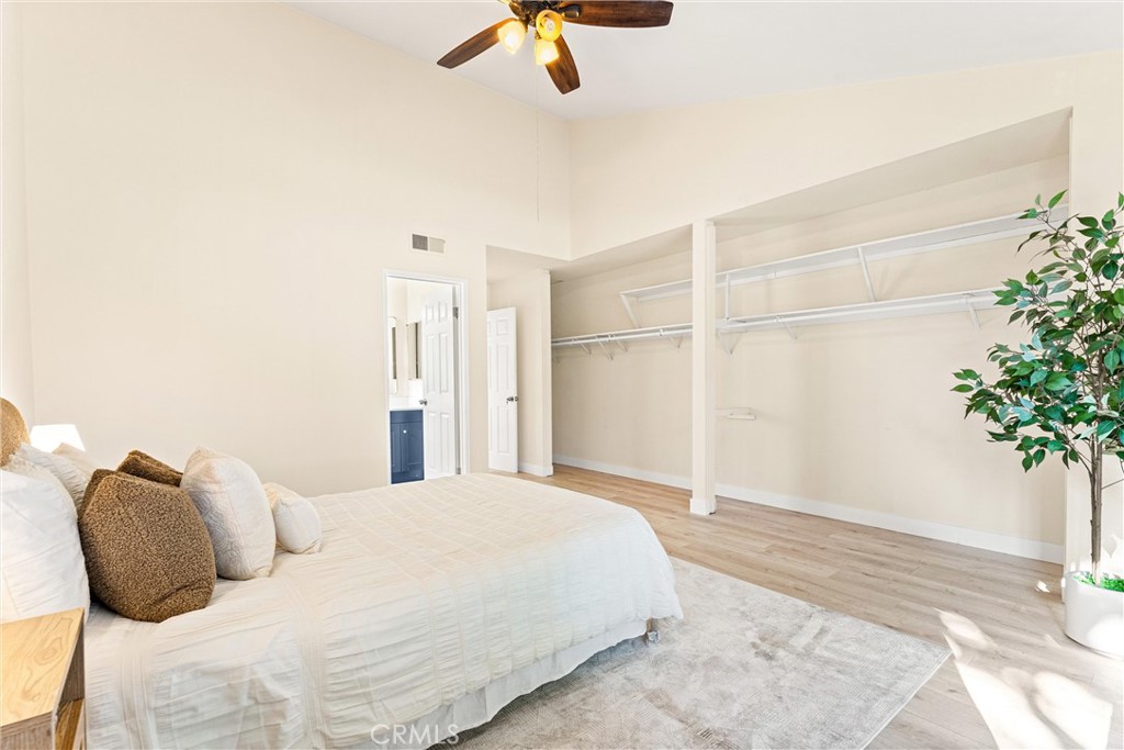 Shady Hollow Townhomes (SHHW) - Residential