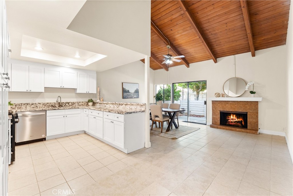 Shady Hollow Townhomes (SHHW) - Residential