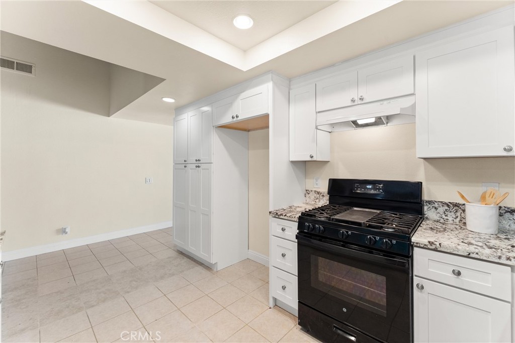 Shady Hollow Townhomes (SHHW) - Residential