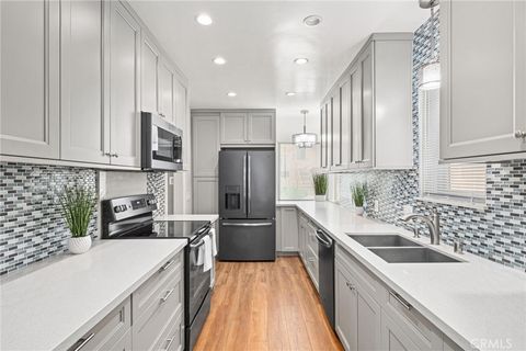 2036 E 3rd Street 1 Long Beach CA 90814
