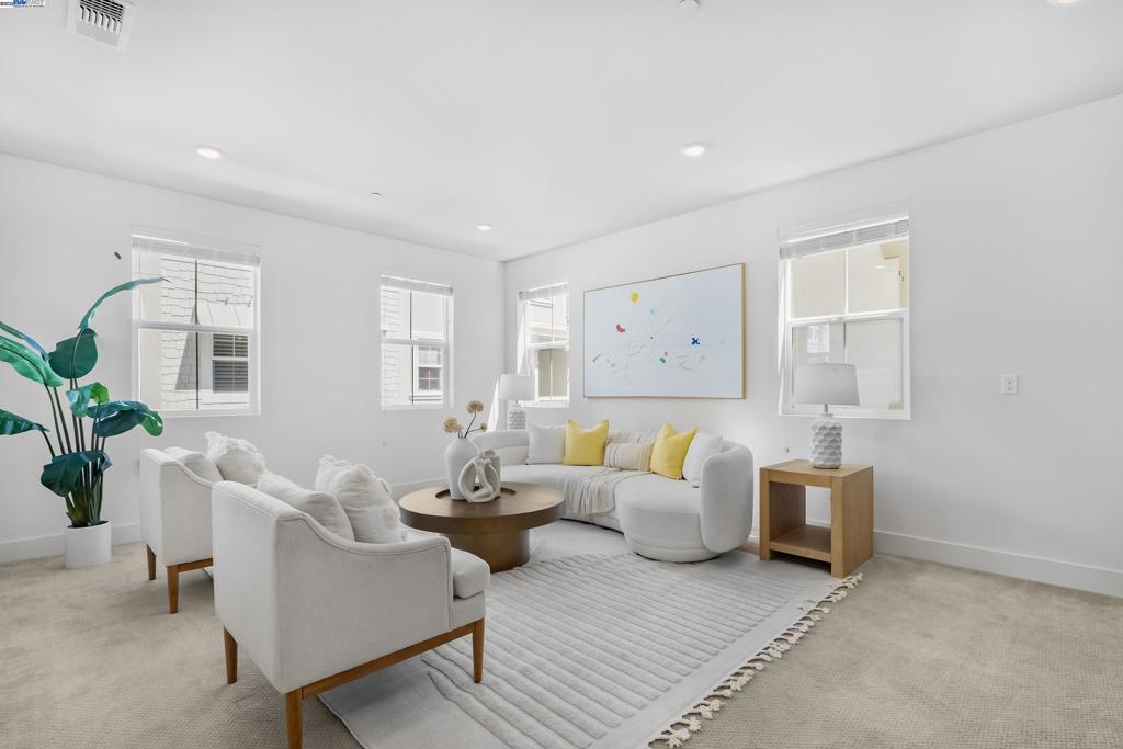 37534 Watersail Way