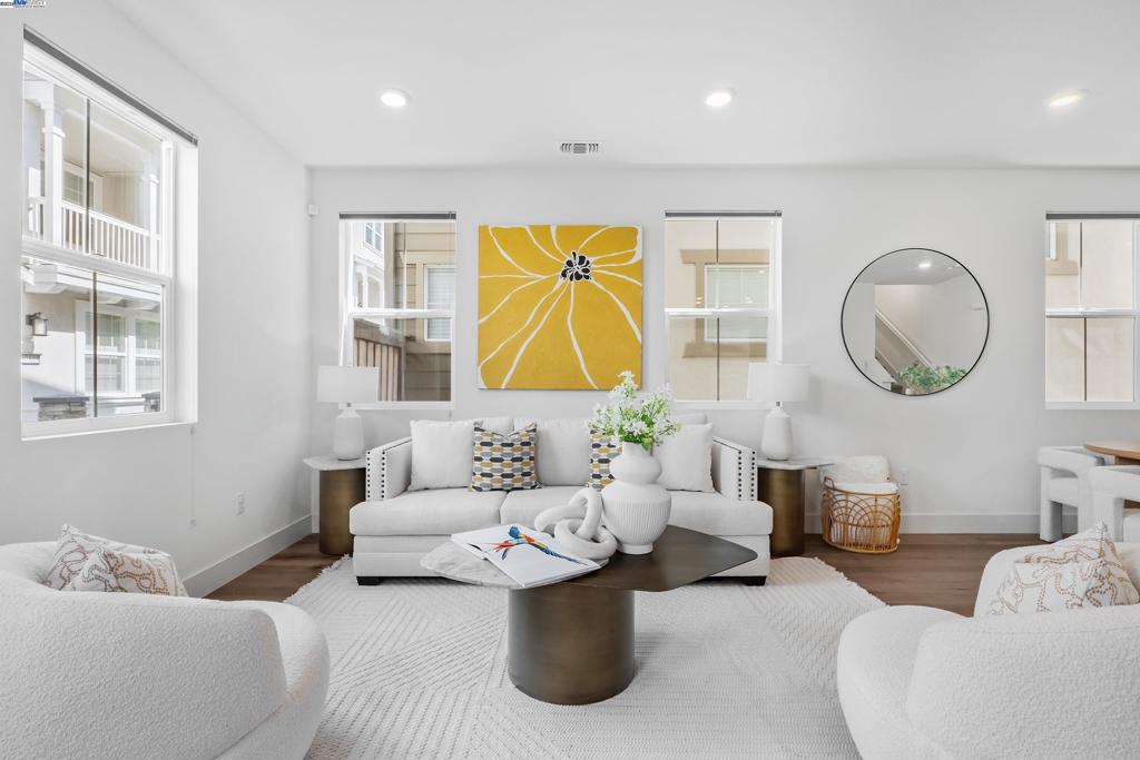37534 Watersail Way