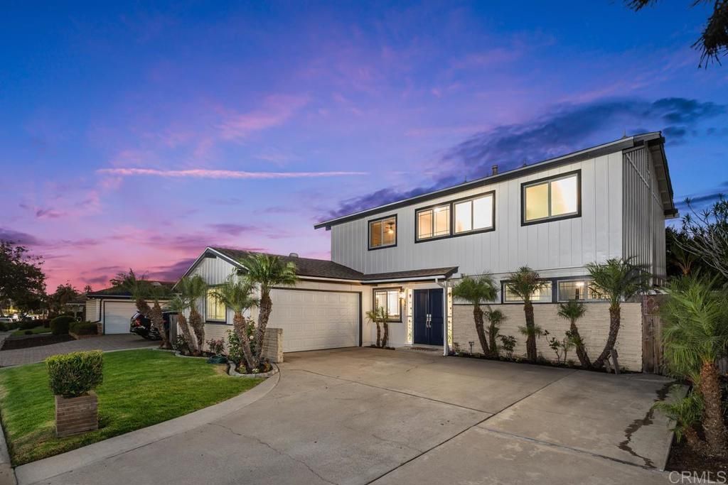 Photo of 3542 Governor Drive, San Diego, CA 92122 (MLS # PTP2507538)