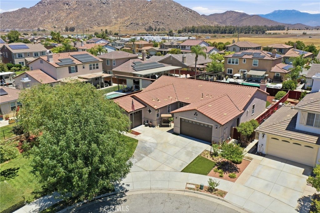 28382 Beacon Bay Circle