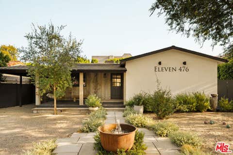 Photo of 11476 La Maida Street, Los Angeles, CA 91601 (MLS # 26871991)