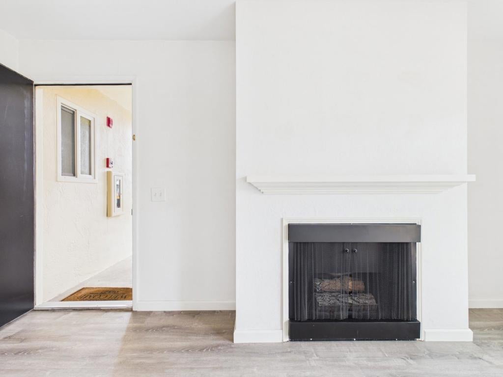 4202 Golden Oaks Lane 4202