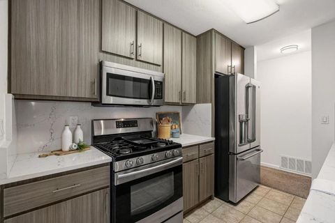 Tiny photo for 1100 Glacier Avenue, Pacifica, CA 94044 (MLS # ML82037589)