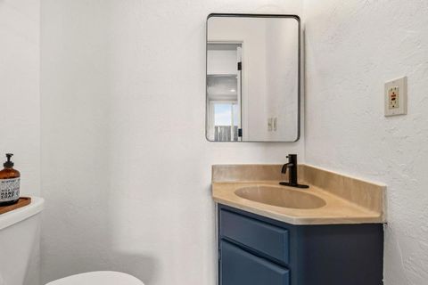 Tiny photo for 1100 Glacier Avenue, Pacifica, CA 94044 (MLS # ML82037589)