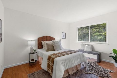 Tiny photo for 1100 Glacier Avenue, Pacifica, CA 94044 (MLS # ML82037589)