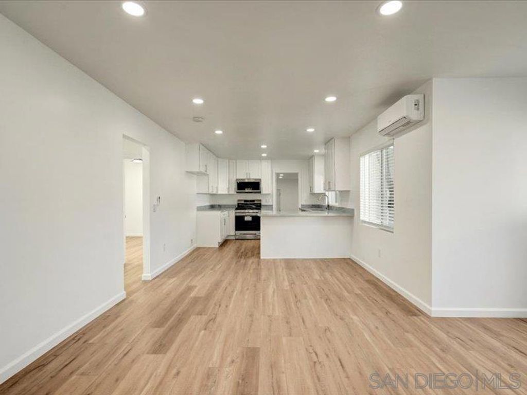 Photo of 4417 Dwight St, San Diego, CA 92105 (MLS # 260002824SD)