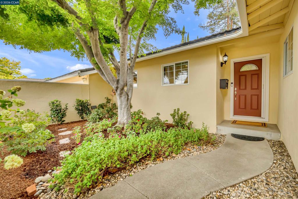 2330 Gill Port Ln LN, Walnut Creek CA 94598