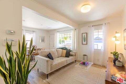 Photo of 1519 Morton Terrace, Los Angeles, CA 90026 (MLS # 25565281)