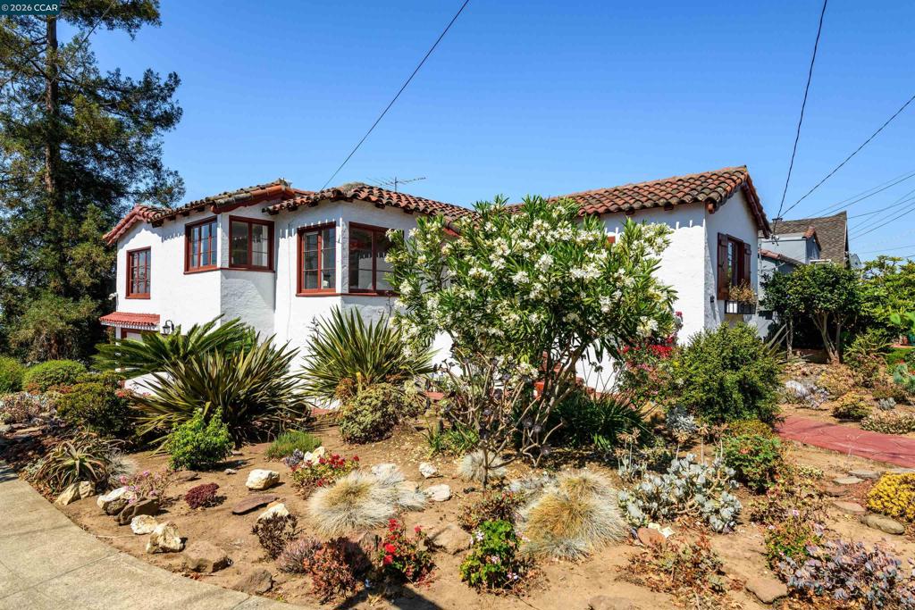 3735 Virden Ave AVE, Oakland CA 94619