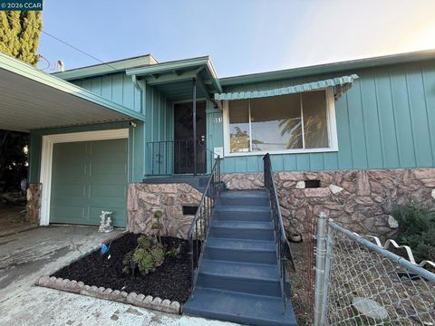 Photo of 551 5th St ST, Vallejo, CA 94590 (MLS # 41135070)