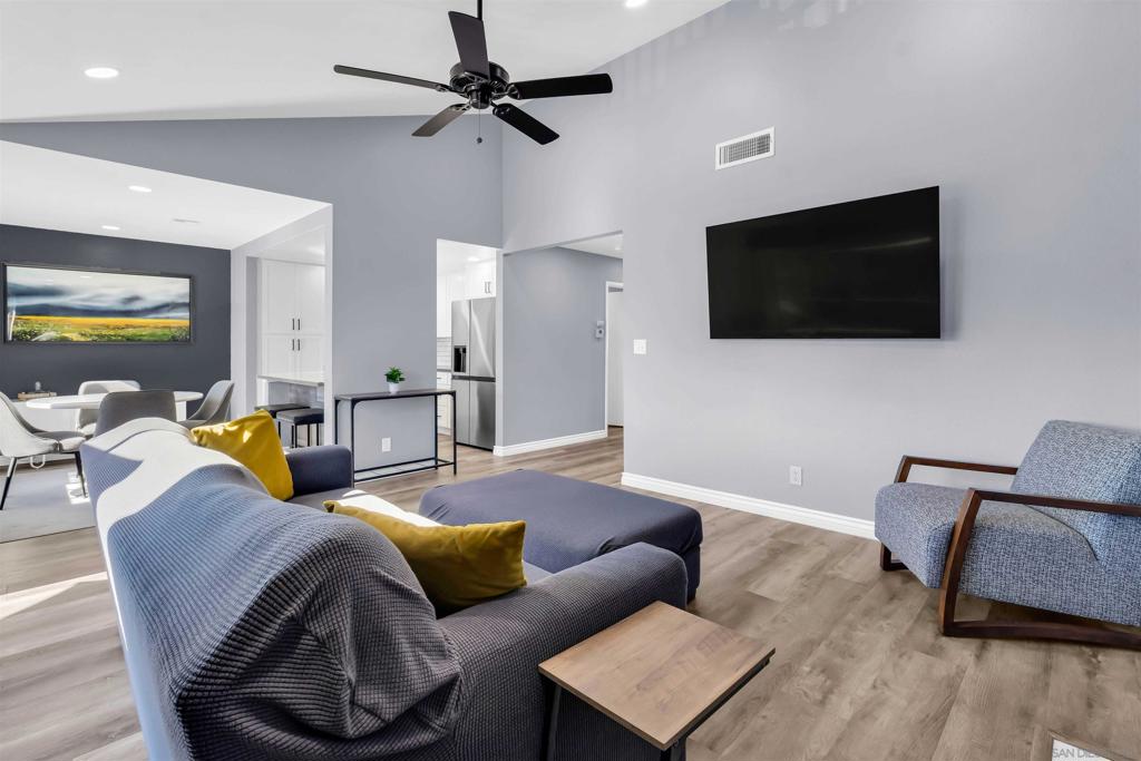 La Mesa - Residential