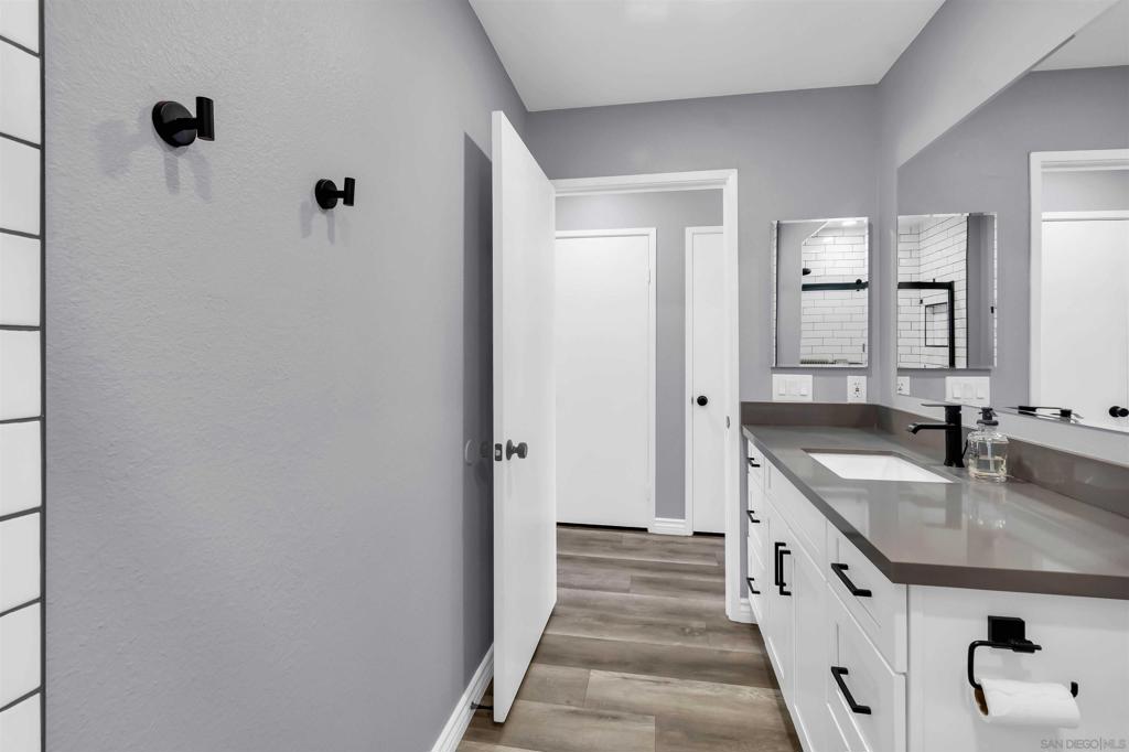 La Mesa - Residential