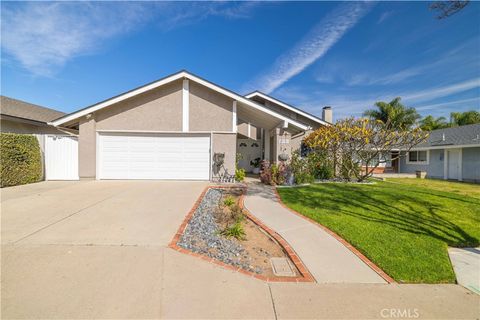 Photo of 19721 Fernwood Plaza, Yorba Linda, CA 92886 (MLS # DW26043511)