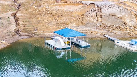 Tiny photo for 8744 Bluff Court, Bradley, CA 93426 (MLS # NS25260916)