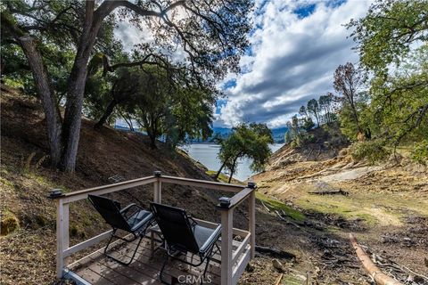 Tiny photo for 8744 Bluff Court, Bradley, CA 93426 (MLS # NS25260916)