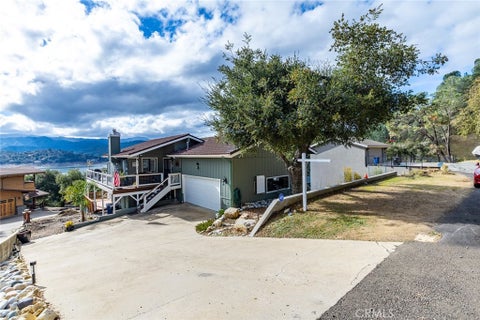 Tiny photo for 8744 Bluff Court, Bradley, CA 93426 (MLS # NS25260916)