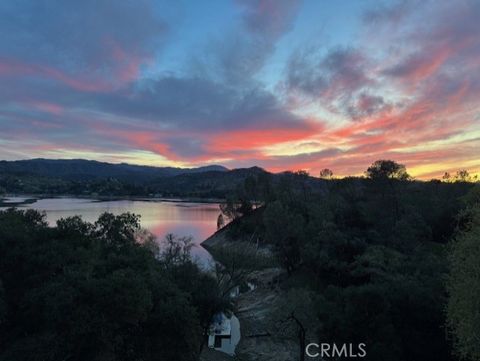 Tiny photo for 8744 Bluff Court, Bradley, CA 93426 (MLS # NS25260916)