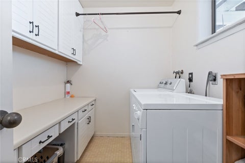 Tiny photo for 8744 Bluff Court, Bradley, CA 93426 (MLS # NS25260916)