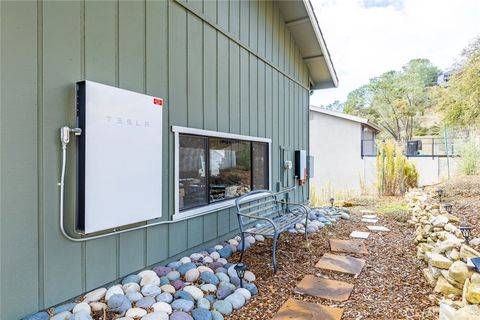 Tiny photo for 8744 Bluff Court, Bradley, CA 93426 (MLS # NS25260916)