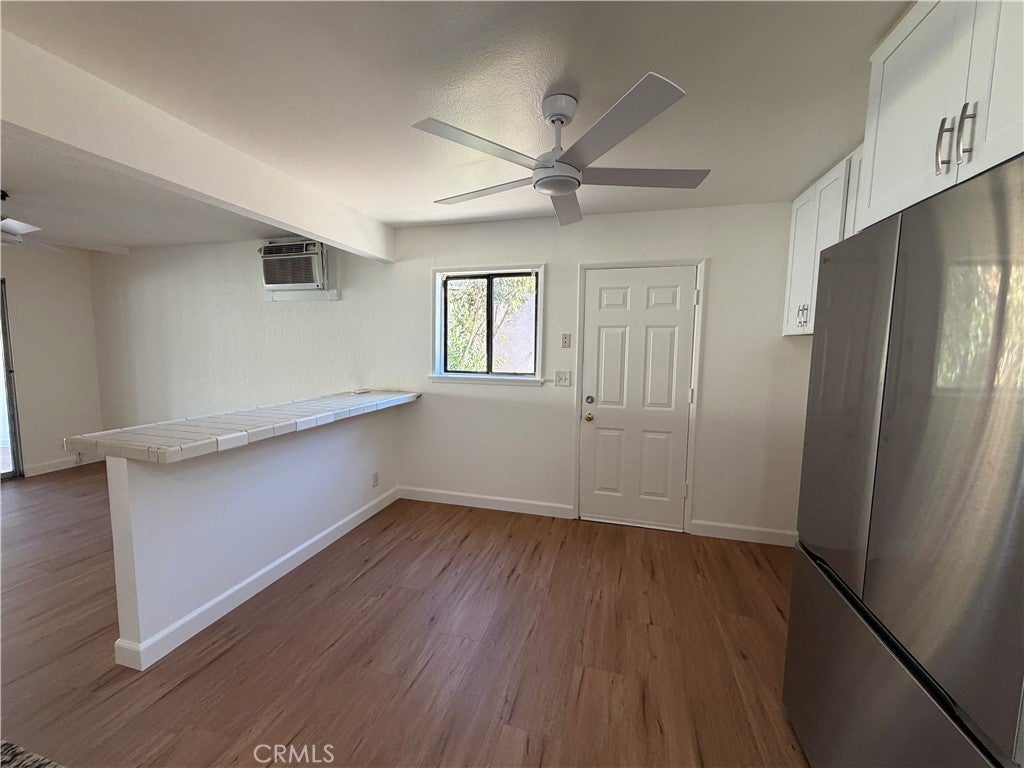 1207 Selkirk