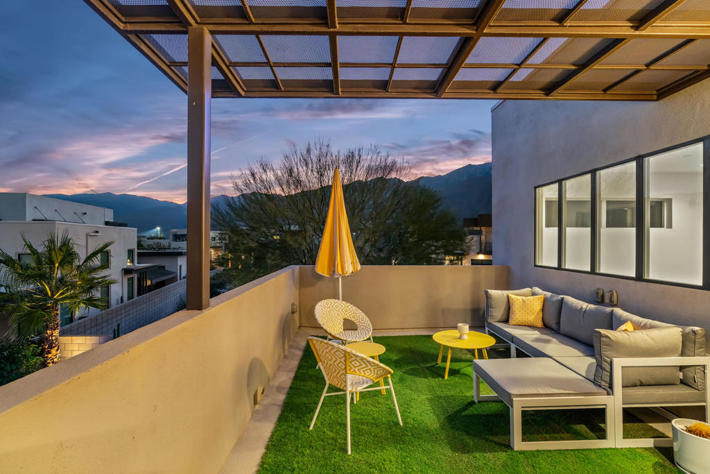 The Que at Vibe - Residential