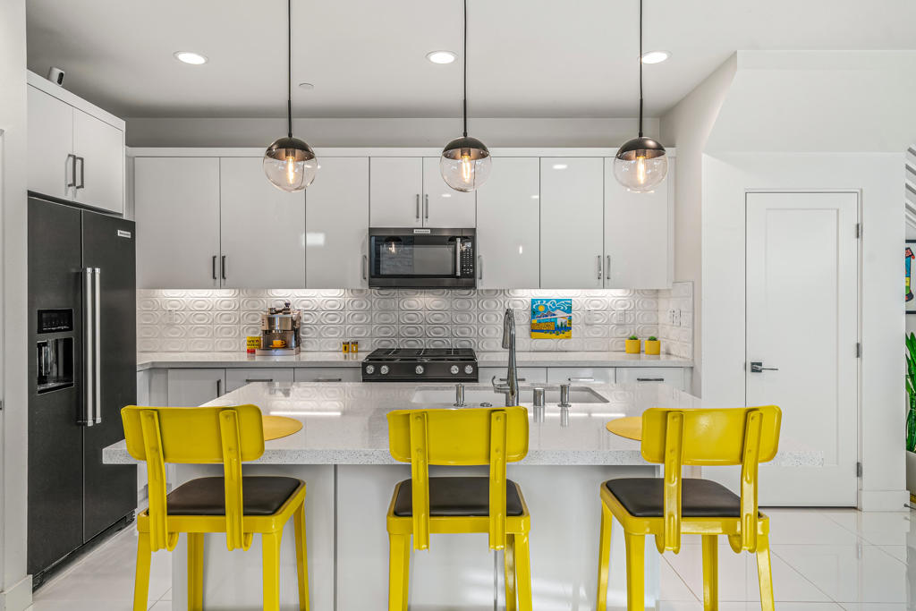 The Que at Vibe - Residential