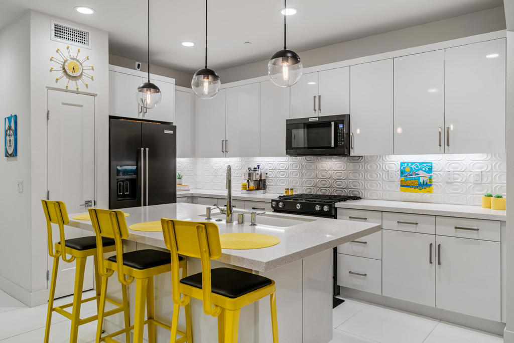 The Que at Vibe - Residential