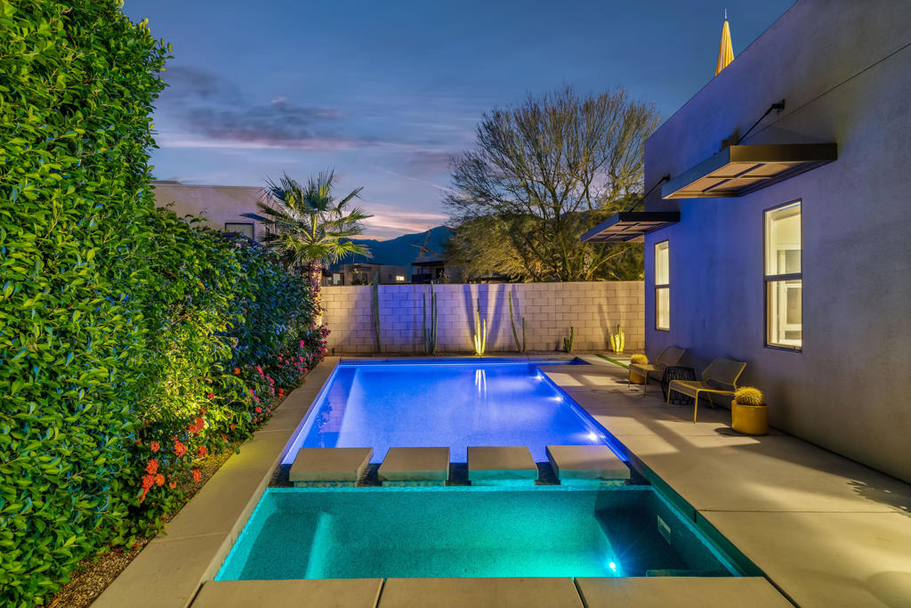 The Que at Vibe - Residential