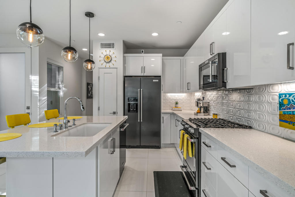 The Que at Vibe - Residential